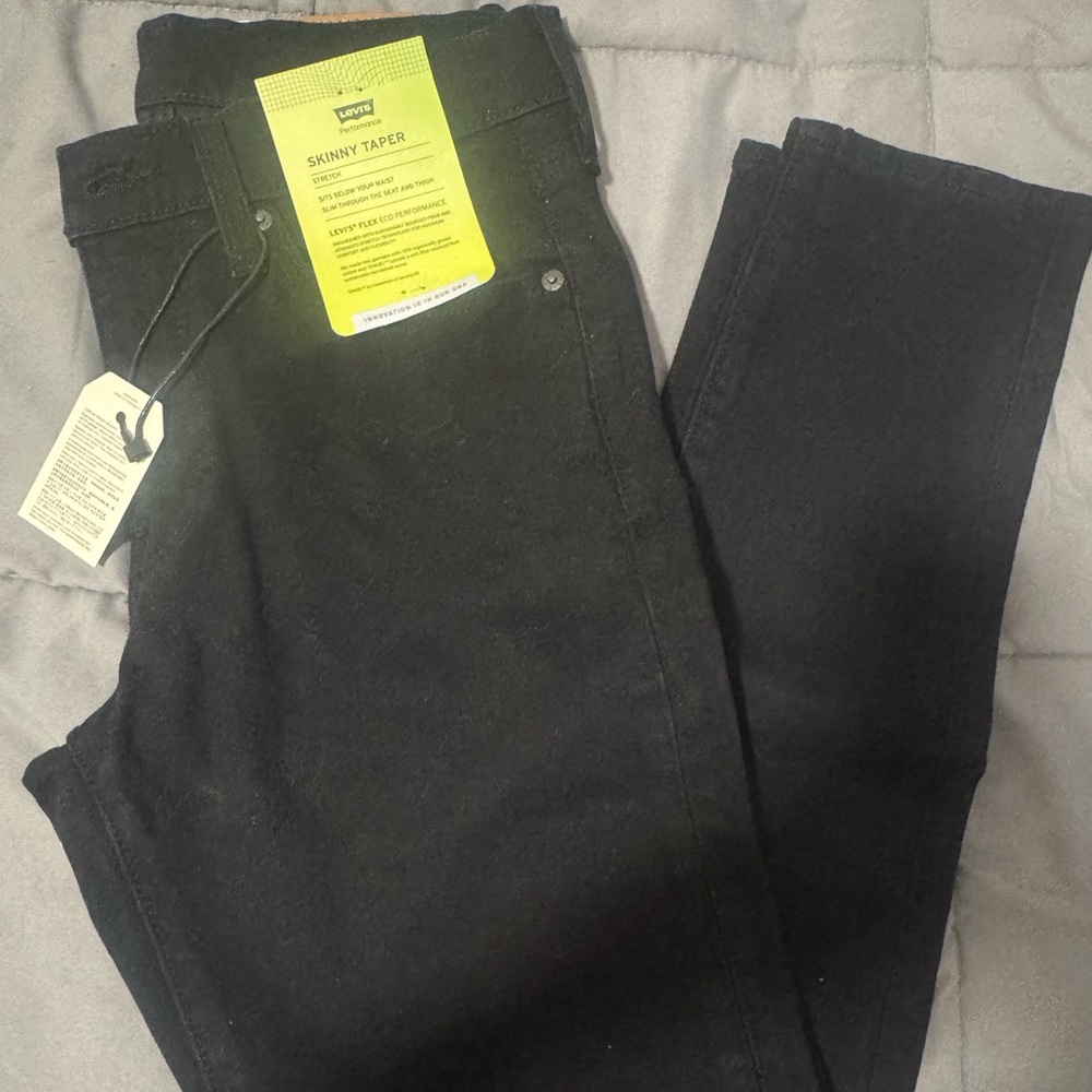 Levi's Skinny Taper Jeans